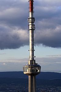 Archivo:Swisscom-Tower - Uetlibergturm IMG 1593