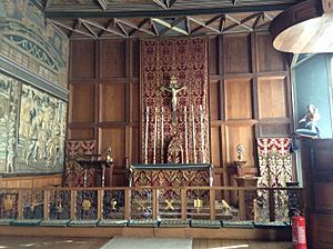 Archivo:The Chapel Royal in the South Range of Falkland Palace
