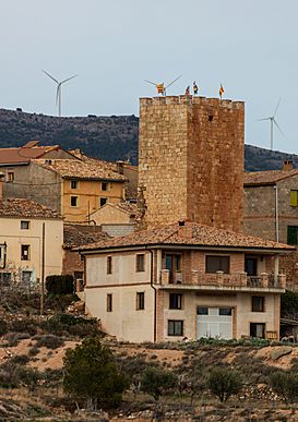 Torre, Torralba de Ribota, Zaragoza, España, 2018-04-01, DD 03.jpg