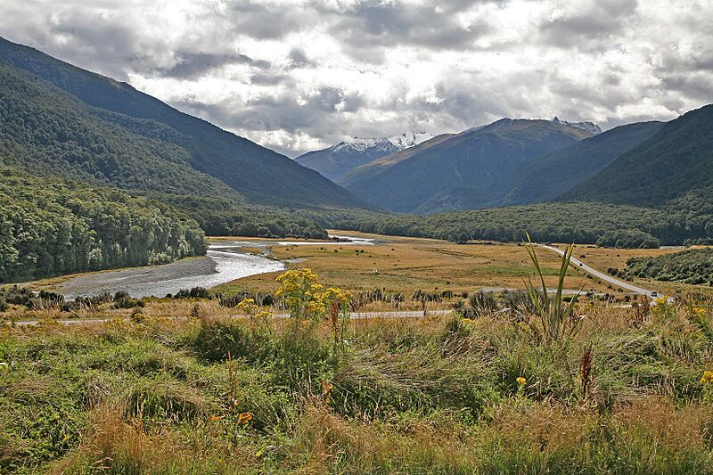 00 2318 Haast River