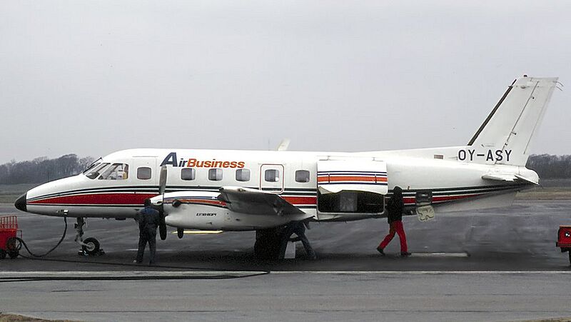 Air Business Embraer EMB-110P1 Bandeirante