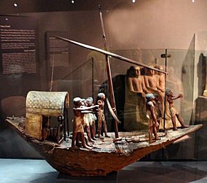 Archivo:Antico regno, modello di nave, da saqqara, 01