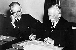 Archivo:Aust-ww2-japan