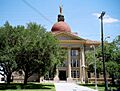 Bee courthouse