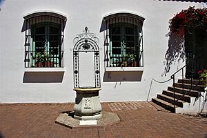 Archivo:Cabildo de 1810