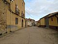 Calle de Valdeconejos, Escucha