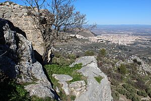 Archivo:Castillo de las Peñas de Castro 24J 26