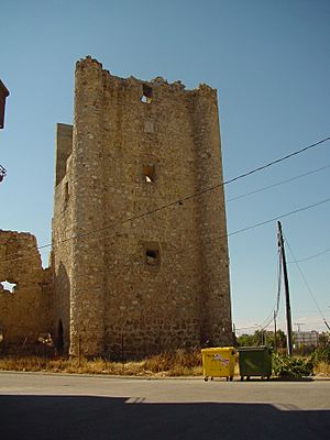 Archivo:Castillo torrejón de velasco