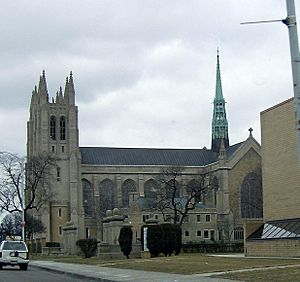Archivo:Cathedral of the Most Blessed Sacrament, Detroit, MI