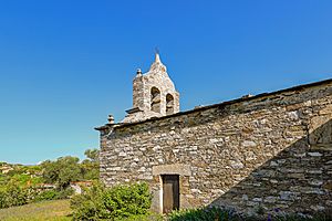Archivo:Ermita de la Virgen de la Estrella en San Juan de Paluezas