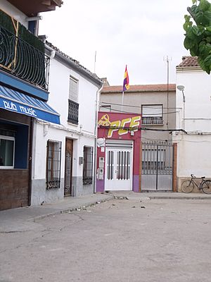 Archivo:Madrigueras Wiki takes La Manchuela 45
