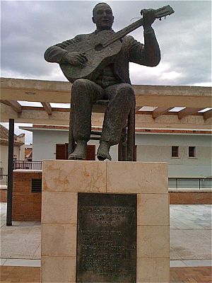Archivo:Monumento Juan Breva