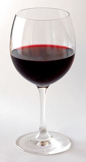 Archivo:Red Wine Glas