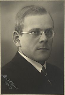 Vaino-Auer-1929.jpg