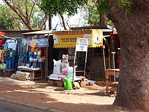 Archivo:Vente riz de Bagré Ouaga