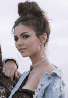 Victoria Justice & Madison Justice (cropped).png