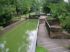 Archivo:Yarningale Aqueduct, Stratford-upon-Avon Canal 2