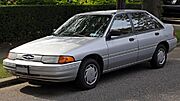 1993 Ford Escort LX 5-dr front left