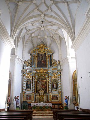 Archivo:Arcaya - Iglesia de la Natividad de Nuestra Señora 05