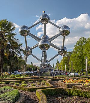 Archivo:Brussels - Atomium 2022