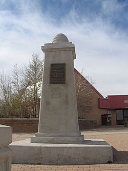 E-3. Mormon Monument (I-80 Rest Stop, Lyman, WY) on the Mormon Pioneer National Historic Trail (2007) (46fef7c9-2a82-42db-be2d-389b214ca161).jpg