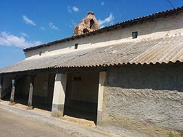 Iglesia de Cazanuecos.jpg