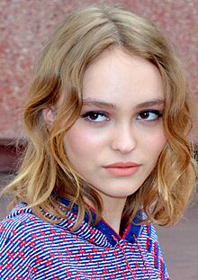 Lily-Rose Depp Cannes 2016.jpg