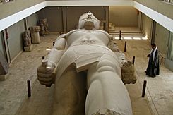 Archivo:Memphis, Pharaoh Rameses II, Ancient Egypt