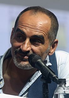 Navid Negahban by Gage Skidmore.jpg