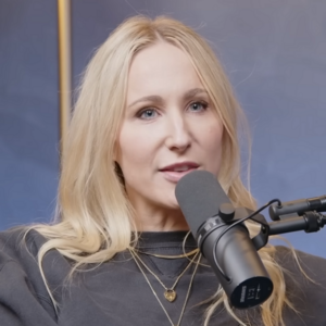 Nikki Glaser on Neal Brennan Uploaded James Tamim (cropped).png