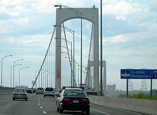 Quebec - Pont Pierre-Laporte.JPG
