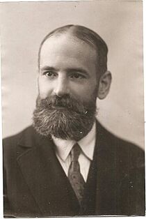 Archivo:René Cassin - photo Henri Manuel