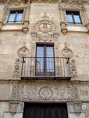 Archivo:Salamanca - Casa de las Muertes 2