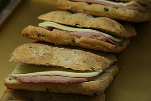 Archivo:Sandwich-Mixto-Pre-elabroado