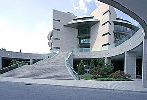 Archivo:Santander headquarters, Madrid