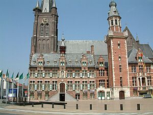 Archivo:Stadhuis Eeklo
