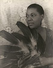 Archivo:Bessie Smith (1936) by Carl Van Vechten