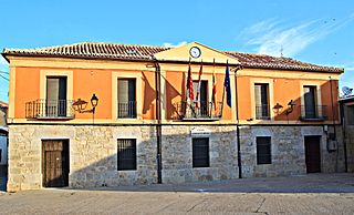 Casa consistorial de Villavendimio.jpg