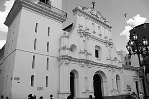 Archivo:CatedralDeCaracas