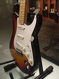 Archivo:Guitarra eléctrica Stratocaster de Buddy Holly