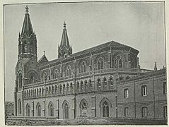 Iglesia de San Vicente de Paul, lateral, Arquitectura y Construcción, 1906