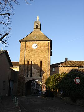 La tour de l'horloge Pont de Veyle.JPG