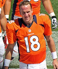 Archivo:Peyton Manning - Broncos