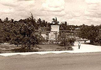 Archivo:Plaza Bolivar El Tigre 1960