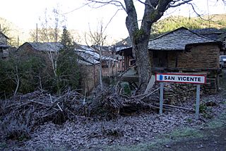 San Vicente (Arganza) 01 by-dpc.jpg