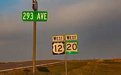 US Highway 12 - South Dakota 20 (32852629165).jpg