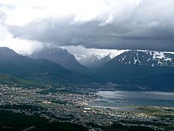 Archivo:Ushuaia 2009