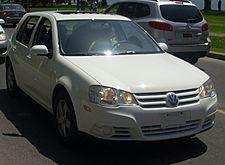 Archivo:'08 Volkswagen City Golf