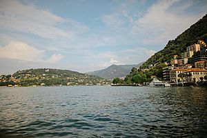 Archivo:Озеро Комо, Італія