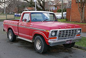Archivo:1978-1979 Ford F100 Custom XLT 2-door utility (2015-07-03) 01
